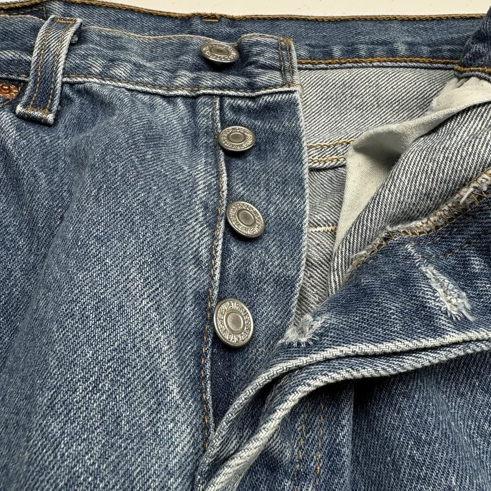 Levi's 501xx Series Medium Wash Distressed Straight Fit Button Fly Jeans red tag
